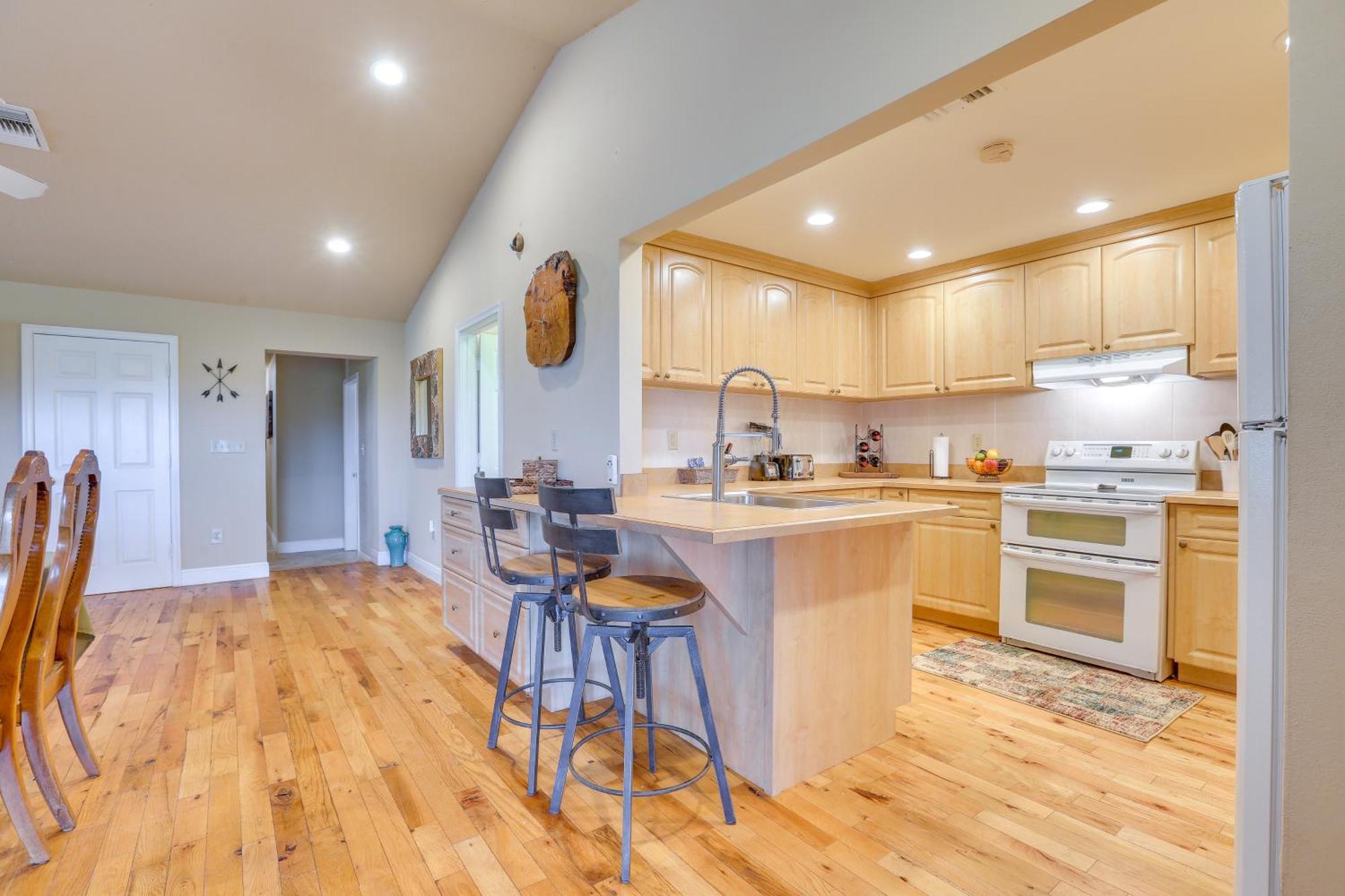 Lush Lorida Home On Lake Istokpoga Sebring Exterior photo